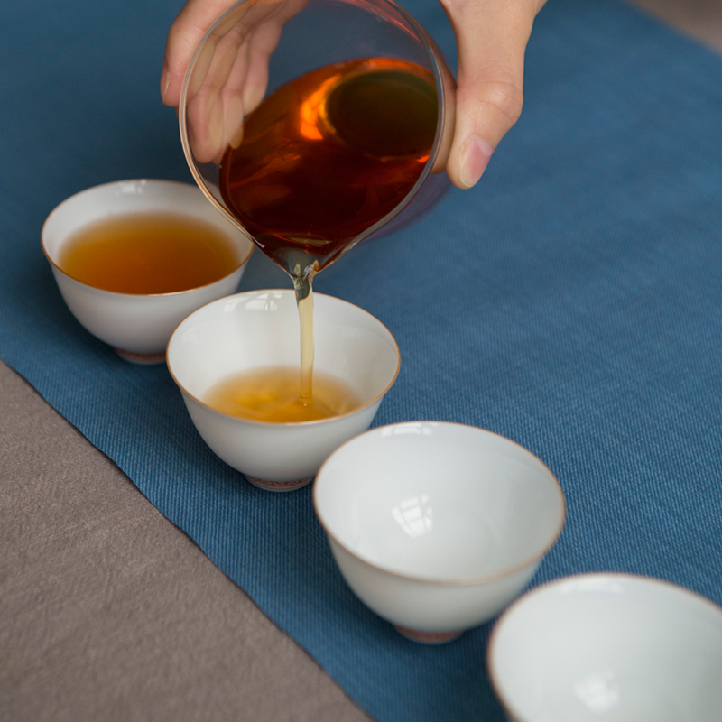 景德镇手绘陶瓷茶具套装家用青花瓷手绘功夫茶具白瓷茶具 红釉边角